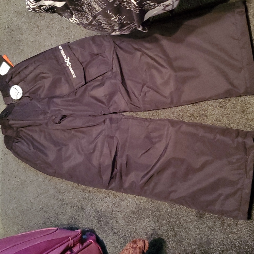 Boys snow pants